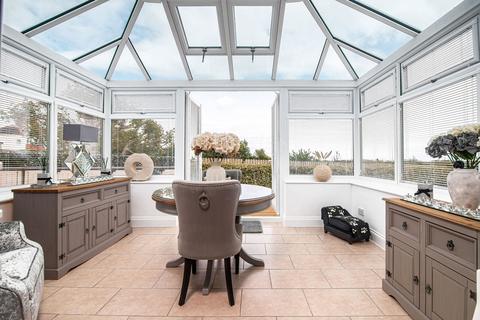 3 bedroom detached bungalow for sale, Little Haven