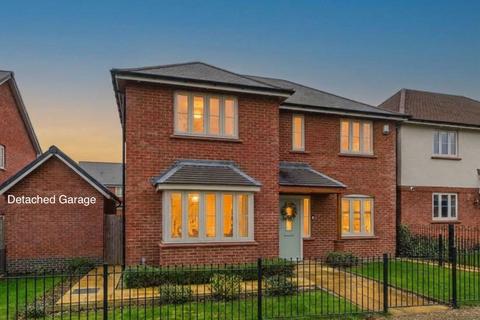 4 bedroom detached house for sale, Dunnock Drive, Stapleford, Nottingham