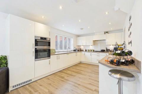 4 bedroom detached house for sale, Dunnock Drive, Stapleford, Nottingham