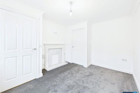 2 bedroom semi-detached house to rent, North Street, Doncaster, South Yorkshire, DN4