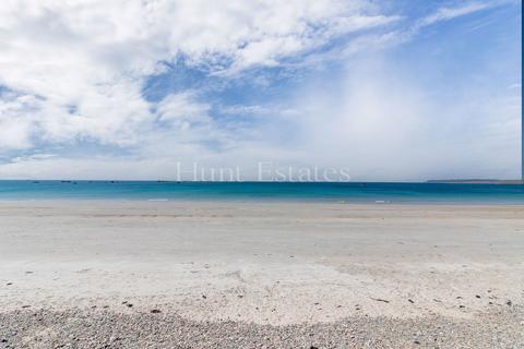 3 bedroom terraced house for sale, 27 Sandbanks