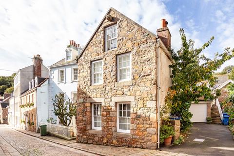 undefined, The Olde House