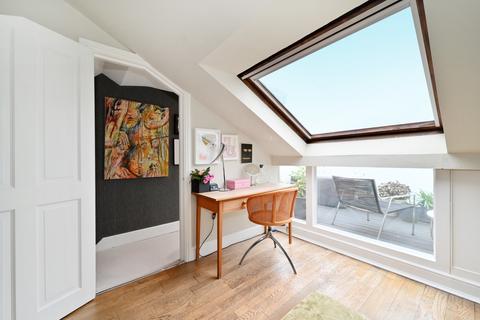 4 bedroom maisonette for sale, Norland Square, W11