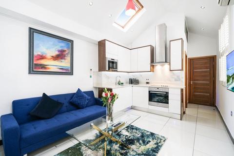 1 bedroom apartment to rent, Gloucester Place W1U
