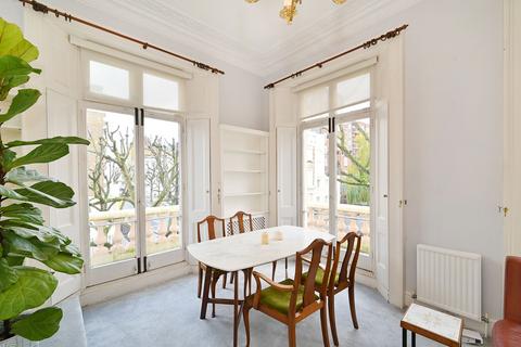 2 bedroom apartment to rent, Gloucester Street, SW1V