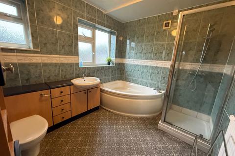 undefined, Grosvenor Road, Sale M33