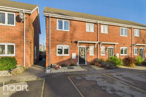 2 bedroom terraced house for sale, Maple Close, Soham