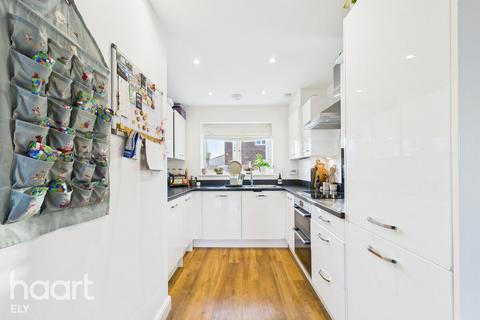 2 bedroom terraced house for sale, Maple Close, Soham