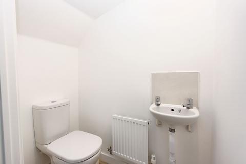 2 bedroom end of terrace house to rent, Luccombe Oak, Cranbrook, EX5