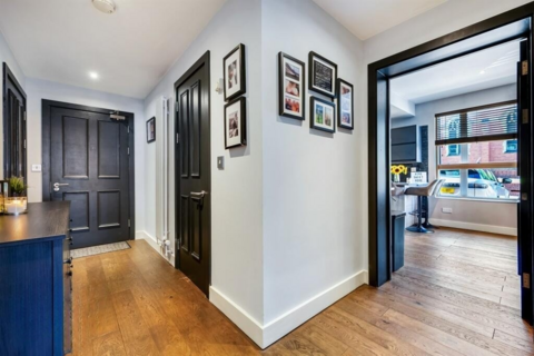 2 bedroom apartment for sale, Bank Place, Wilmslow, Wilmslow