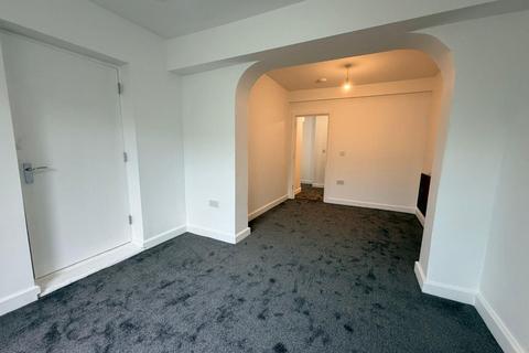 undefined, Ivy Road, Hounslow TW3