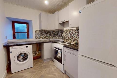 2 bedroom flat to rent, St Marys Place, City Centre, Aberdeen, AB11