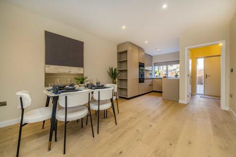 undefined, Warwick Road, London W5