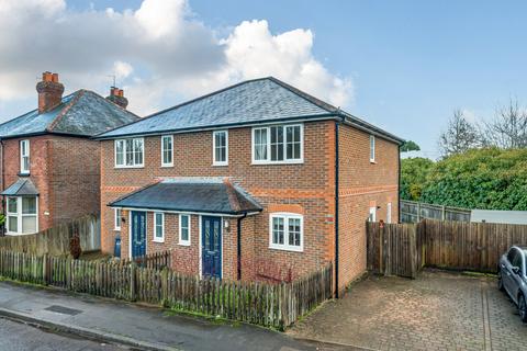 3 bedroom semi-detached house for sale, Oakdene Road, Guildford GU3