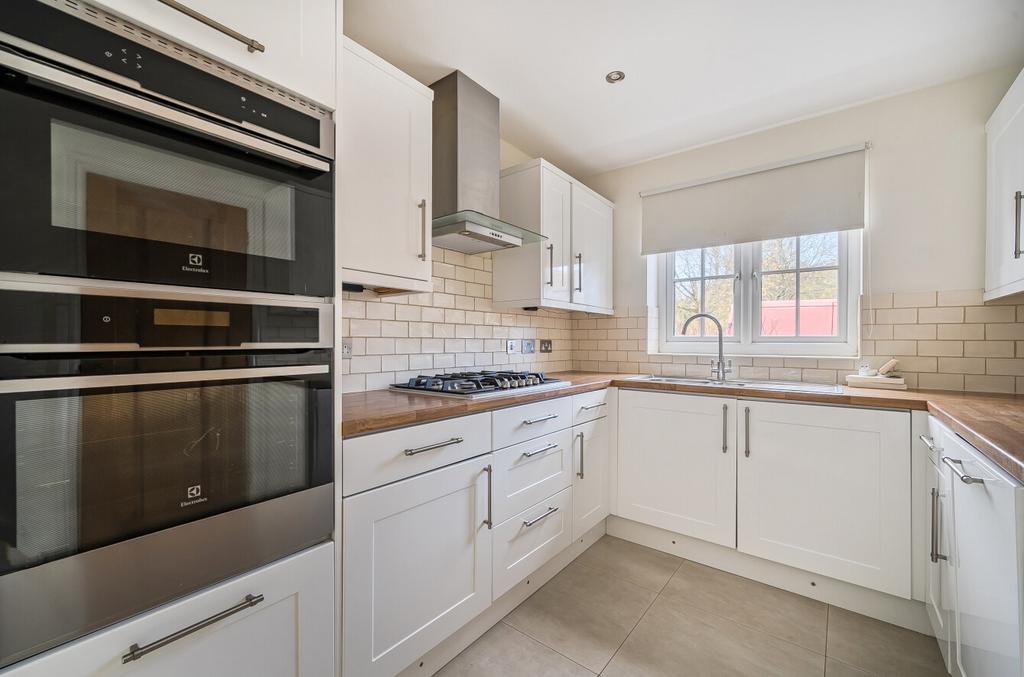 1386947-12-692ef4...