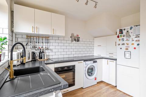 undefined, Mercury Court, Bampton, Oxfordshire, OX18