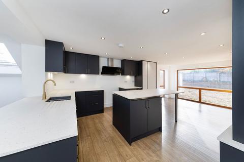 5 bedroom detached house for sale, The Ridge, Cold Ash RG18