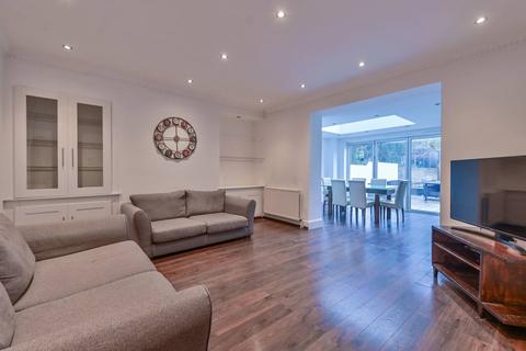 3 bedroom flat for sale, Portland Rise, Finsbury Park, London, N4
