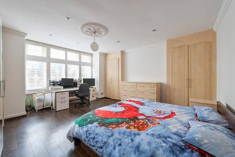 3 bedroom flat for sale, Portland Rise, Finsbury Park, London, N4