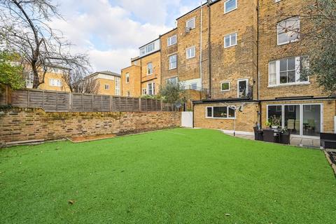 3 bedroom flat for sale, Portland Rise, Finsbury Park, London, N4