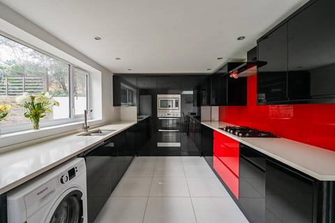 undefined, Portland Rise, Finsbury Park, London, N4