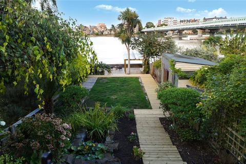 2 bedroom maisonette for sale, Deodar Road, London, SW15