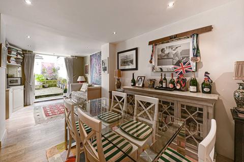 undefined, Roland Gardens, South Kensington, London, SW7