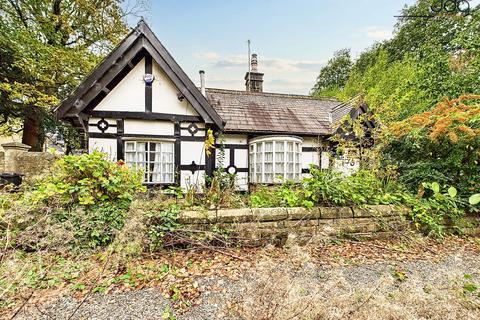 3 bedroom detached house for sale, Station Road, Caton, LA2