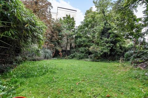 1 bedroom house to rent, Lansdowne Way, London