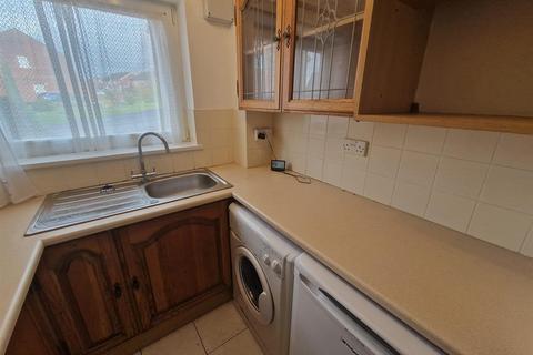 1 bedroom semi-detached house to rent, Ffordd Y Mynydd, Birchgrove, Swansea