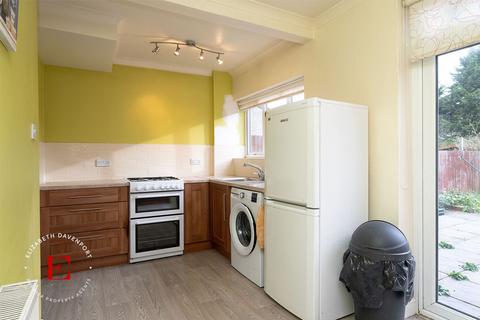 3 bedroom end of terrace house to rent, Edward Road, Coventry, CV6