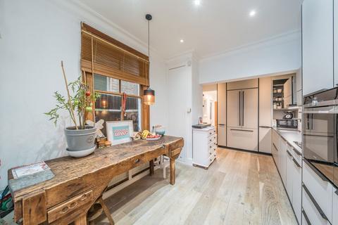 undefined, Holmes Road, Twickenham TW1