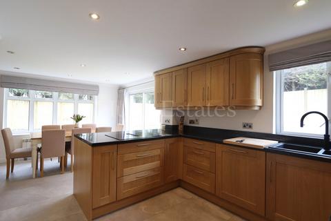 3 bedroom detached house for sale, 12 Les Tuiles