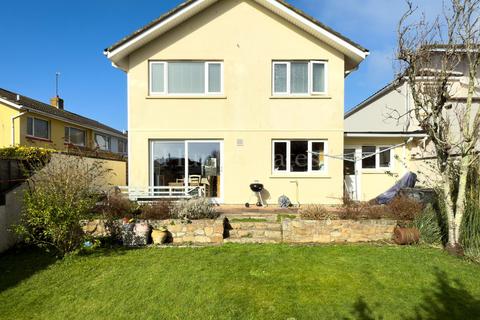 3 bedroom detached house for sale, Rigden