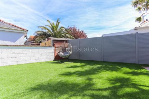 3 bedroom detached bungalow for sale, Willow Bank