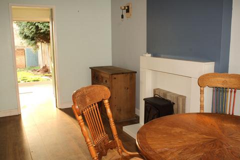3 bedroom semi-detached house to rent, 12 Enstone Court, Newcastle-under-Lyme ST5