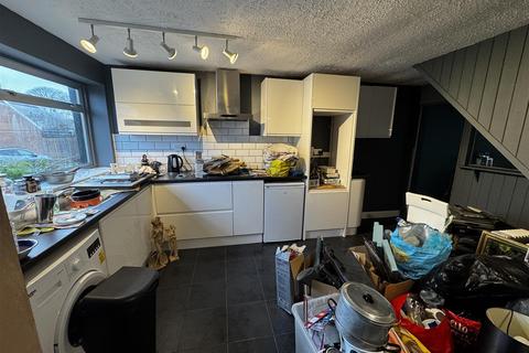 3 bedroom terraced house for sale, Churchill Road, Dunstable