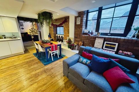 2 bedroom flat to rent, Crispin Lofts, New York Road, Leeds, West Yorkshire, LS2