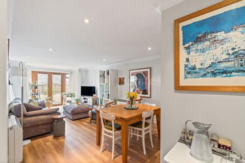 2 bedroom flat for sale, Apt 2 Somerset Apartments
