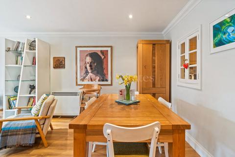2 bedroom flat for sale, Apt 2 Somerset Apartments