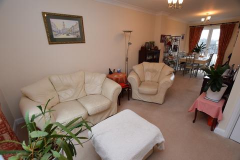 3 bedroom townhouse to rent, St. Katherines Court, Derby, Derbyshire DE22 3AY
