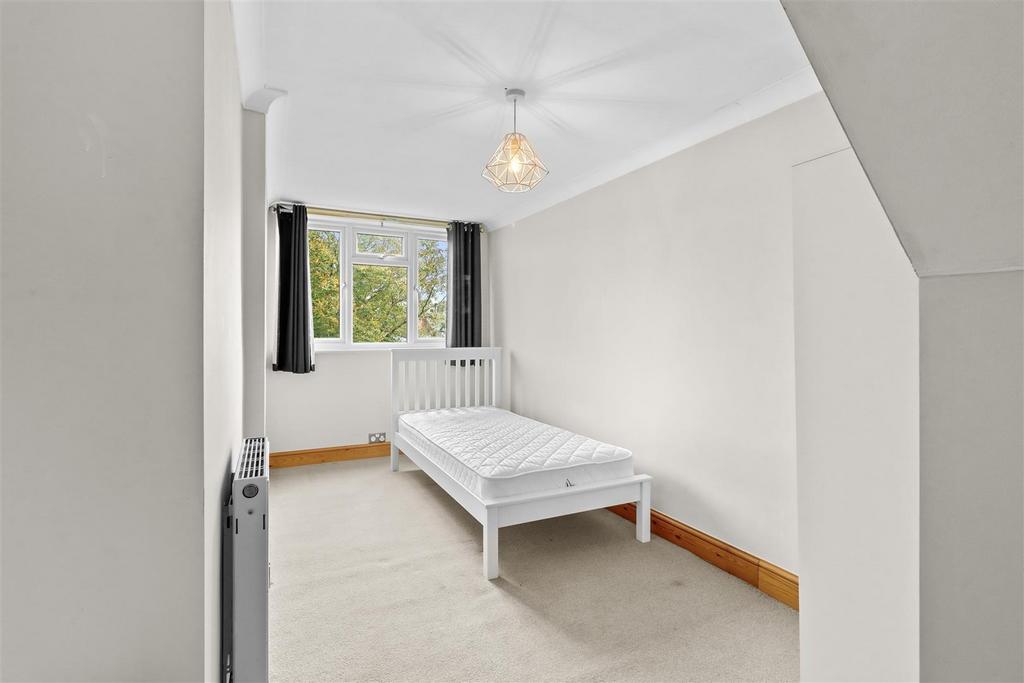 Bedroom 2.jpg