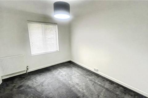 2 bedroom flat to rent, Higher Erith Road, Devon TQ1