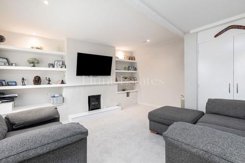 undefined, 2 Clement Cottages