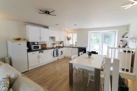 2 bedroom flat for sale, Apt 1, Bank Place