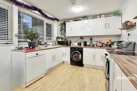 undefined, Cheviot Close, Basingstoke