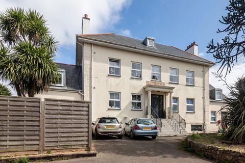 undefined, Apt 40, St Peters Country Apartment