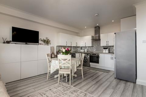 undefined, Apt 40, St Peters Country Apartment