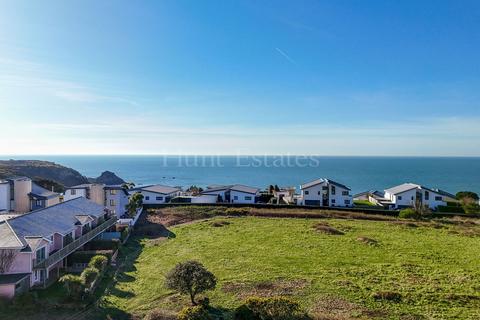 1 bedroom flat for sale, Apt 1, Chateau Block