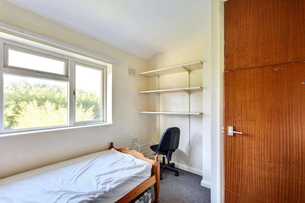 Bedroom 2.jpeg